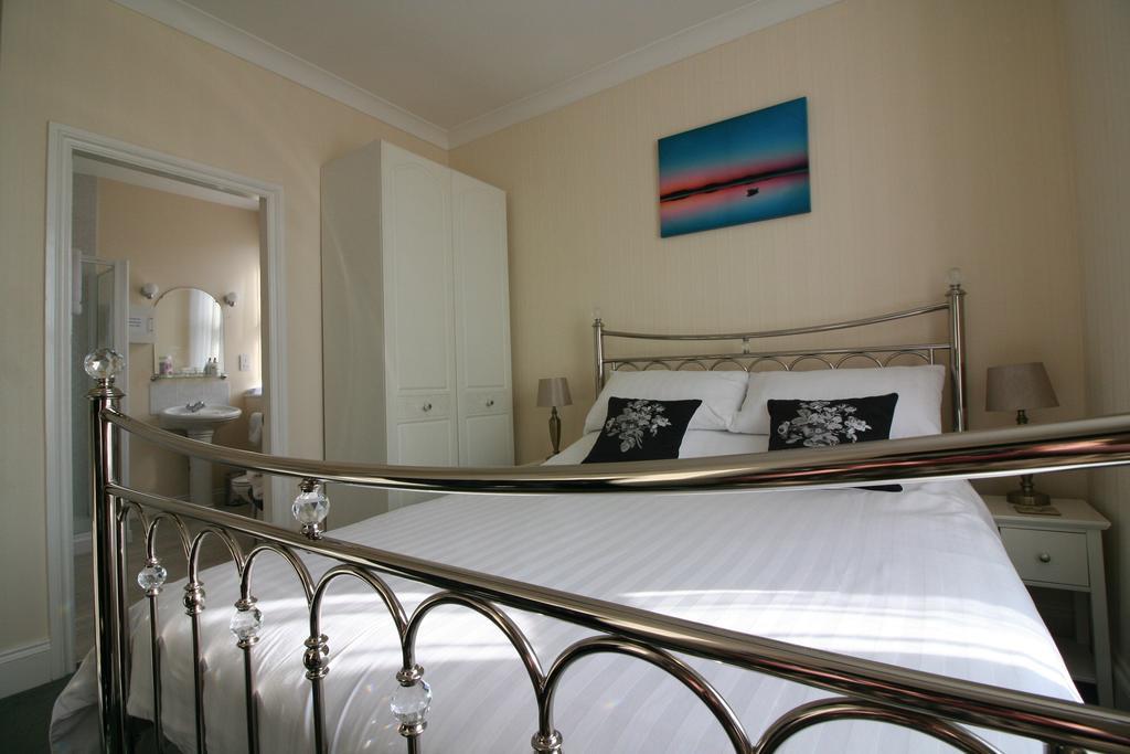 Lincoln House Bed & Breakfast บริดลิงตัน ภายนอก รูปภาพ