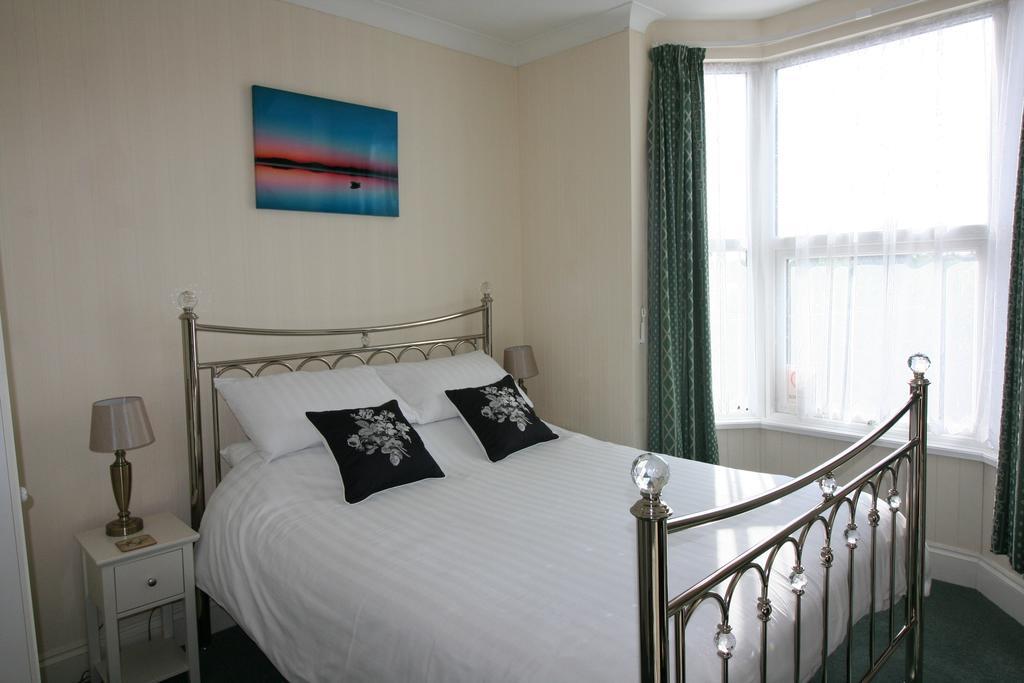 Lincoln House Bed & Breakfast บริดลิงตัน ภายนอก รูปภาพ
