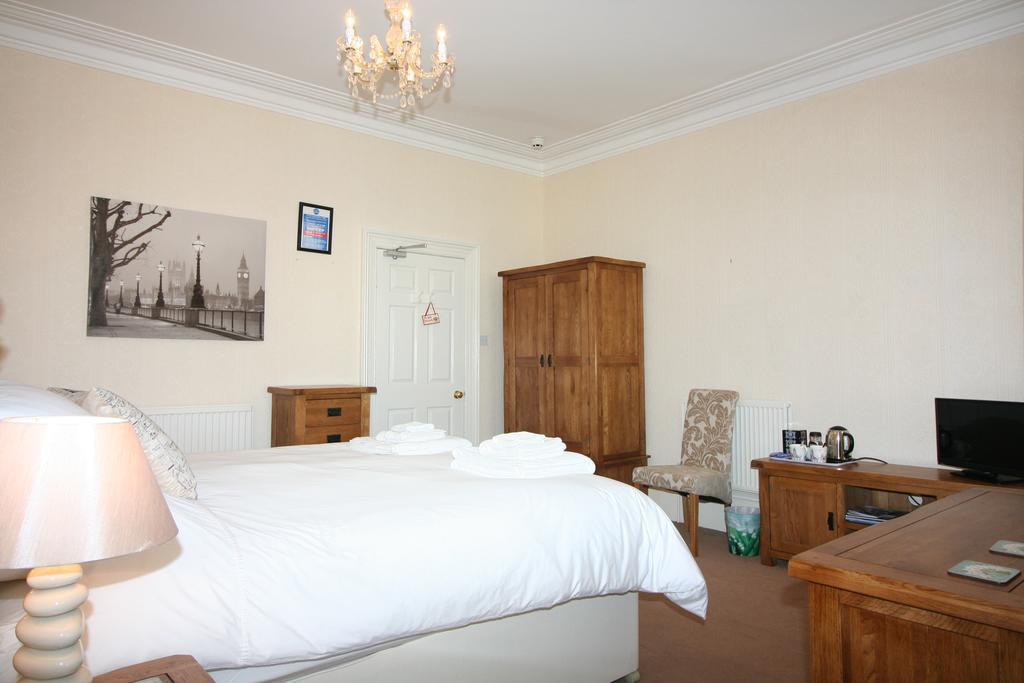 Lincoln House Bed & Breakfast บริดลิงตัน ภายนอก รูปภาพ